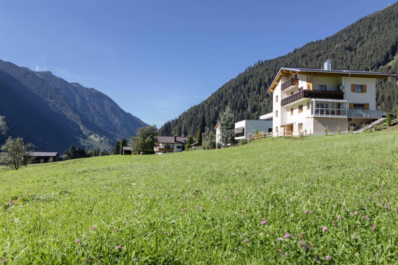 Gaestehaus Laurin Sankt Gallenkirch Bagian luar foto
